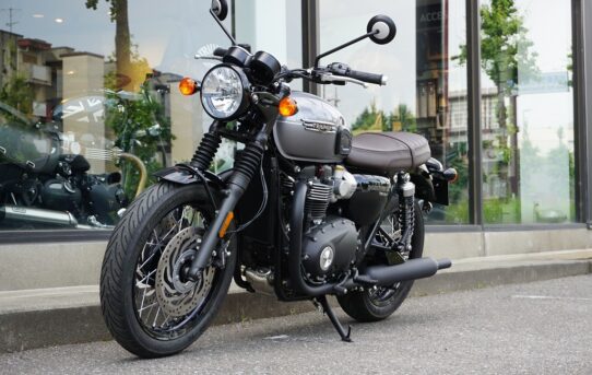 『USED』Bonneville T120 Black Graphite/MattGraphite