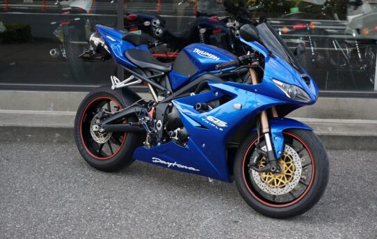 『USED』Daytona675 CaspianBlue