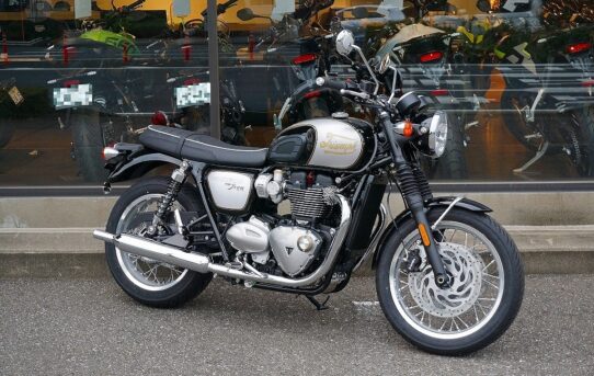 『在庫車両』BonnevilleT120 IconEdition AlminumSilver SapphireBlack