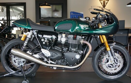 『在庫車両』USED Thruxton RS Final Edition Competition Green